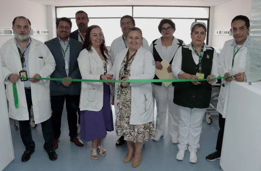 Personal de Enfermería del IMSS Puebla en el área habilitada para atención de salud mental del HGZ 20.